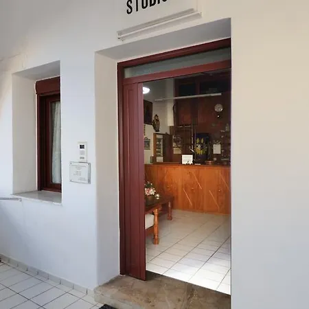 White House Hotel-apart 2*