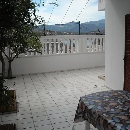 Hotel apartamentowy White House Hotel-apart