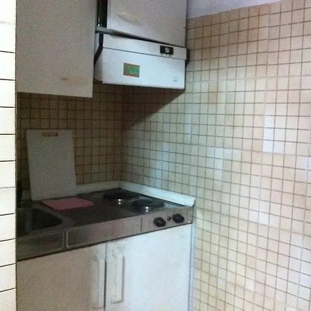 White House Hotel-apart