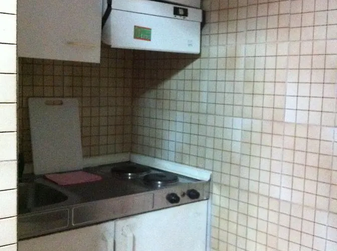 White House Hotel-apart