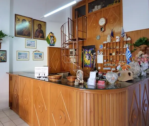 White House Hotel-apart Karpatos