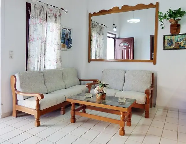 White House Hotel-apart 2* Karpatos